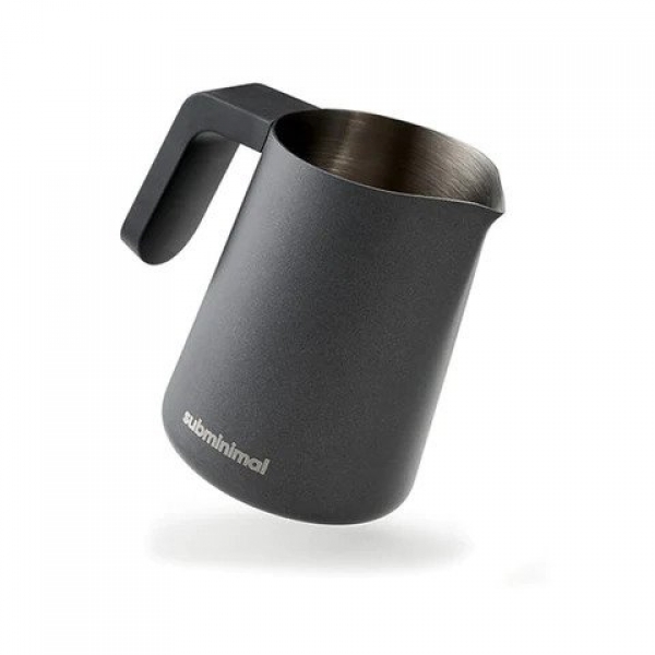 Subminimal Flowtip milk jug - black