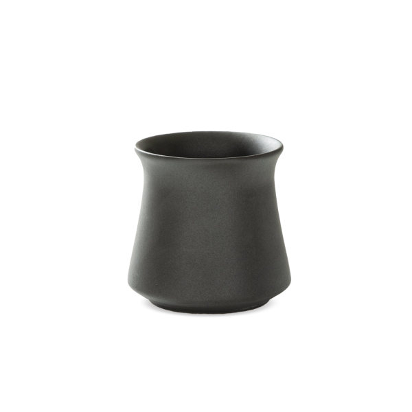 Origami Harmony Cup - porcelain mug for home and professional baristas - black
