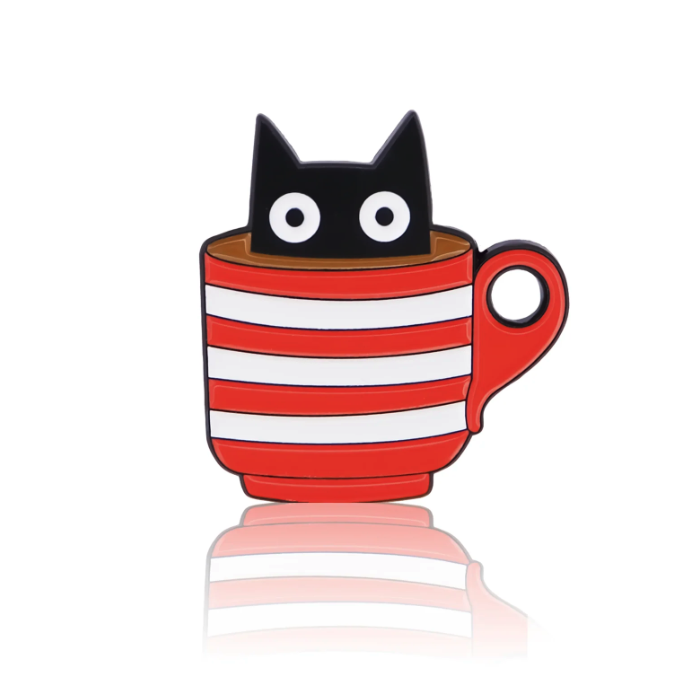Pinbox  - Kitten in a mug with coffee - Metal Brooch